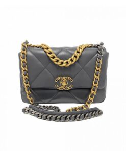 CHANEL 19 HANDBAG