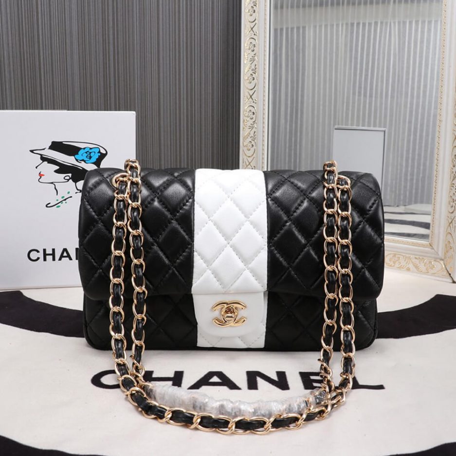 CHANEL CLASSIC HANDBAG - Image 2