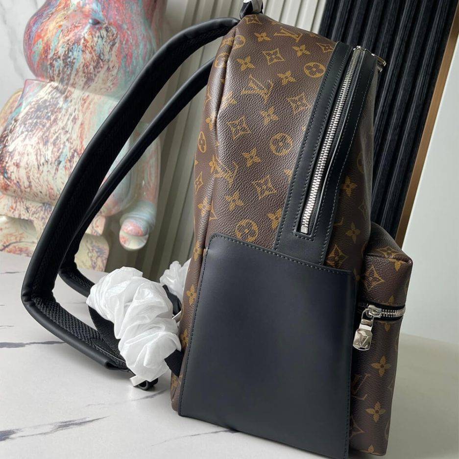 LV Discovery Backpack PM - Image 3
