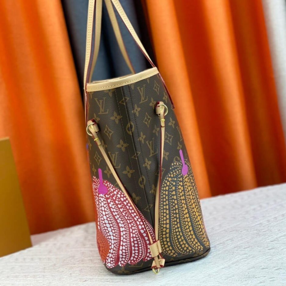 LV x YK Neverfull MM - Image 4