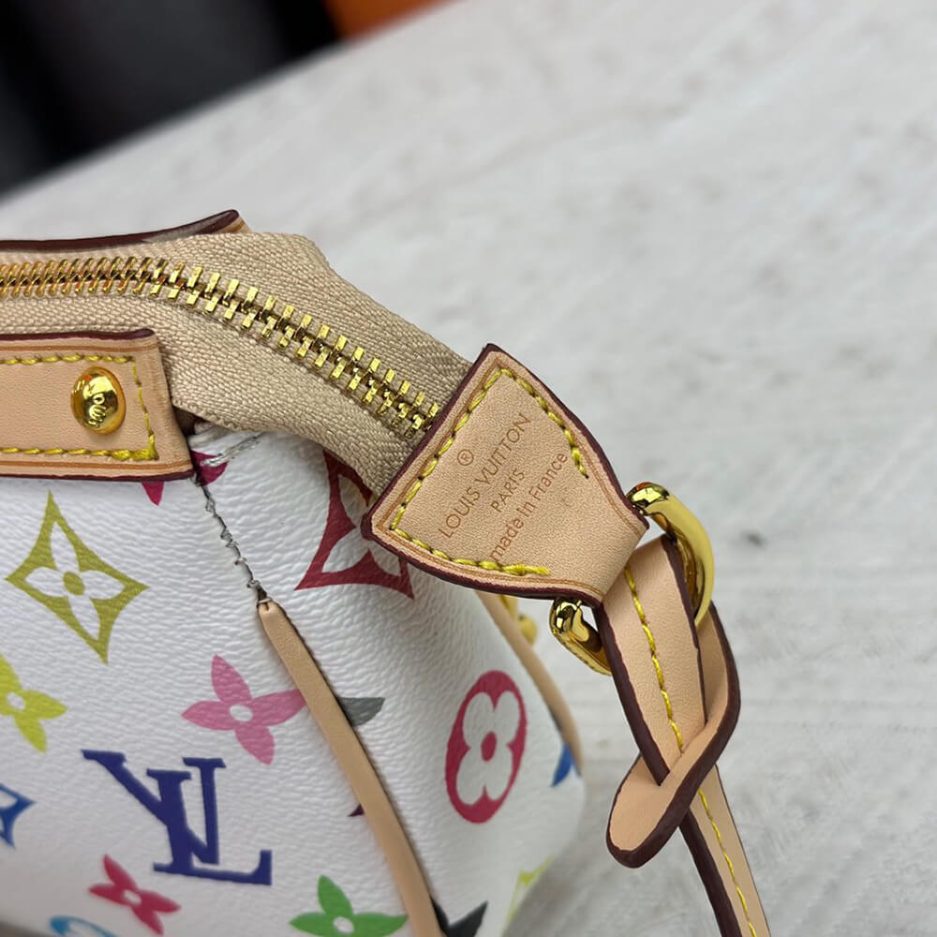 LV x TM Pochette Accessoires - Image 6