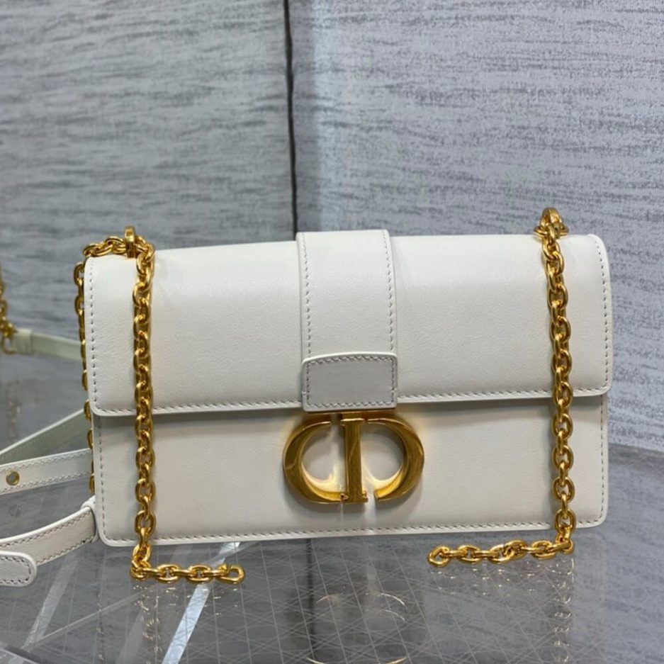 Dior 30 Montaigne East-West Bag with Chain - Image 6