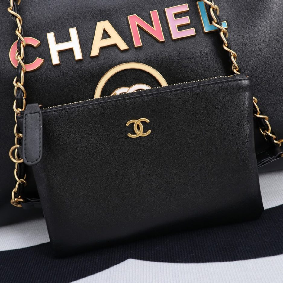 CHANEL LARGE DEAUVILLE TOTE - Image 6