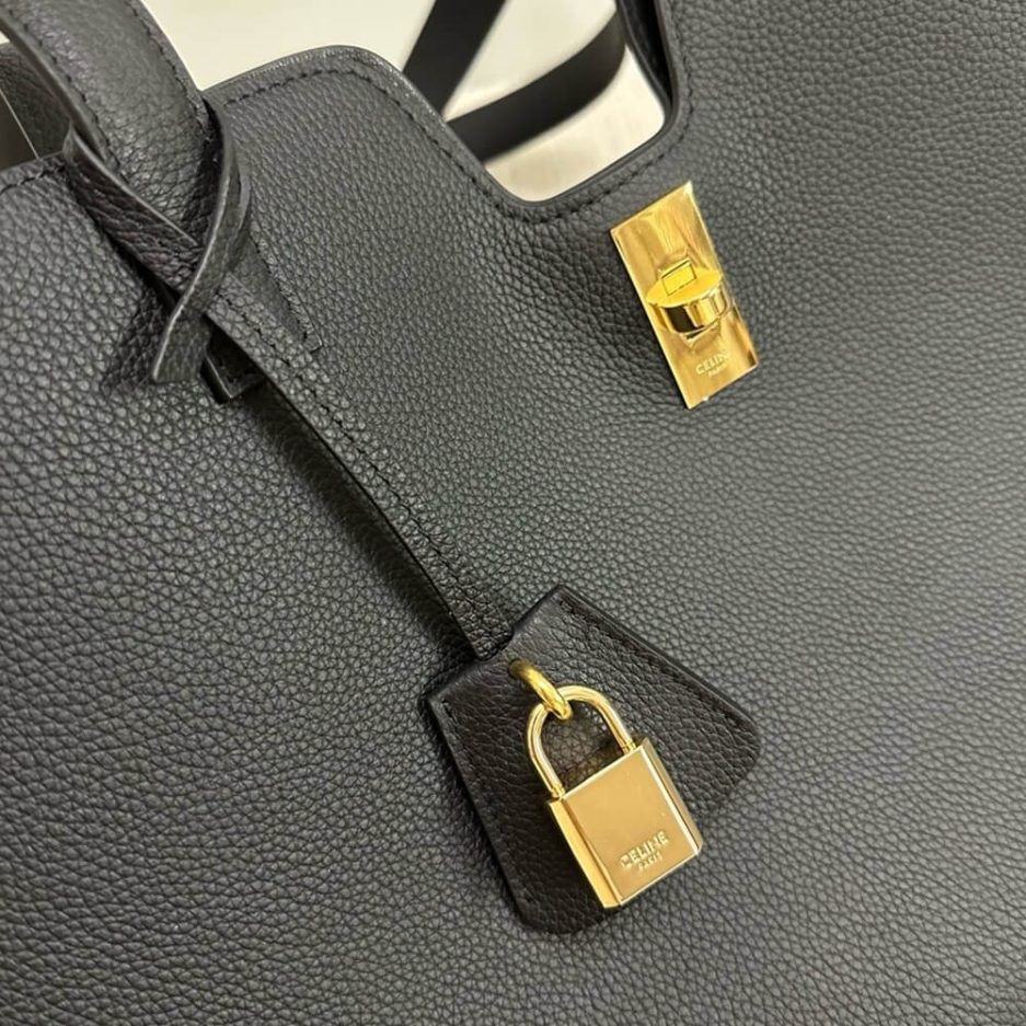 CELINE CABAS 16 IN SUPPLE GRAINED CALFSKIN - Image 7