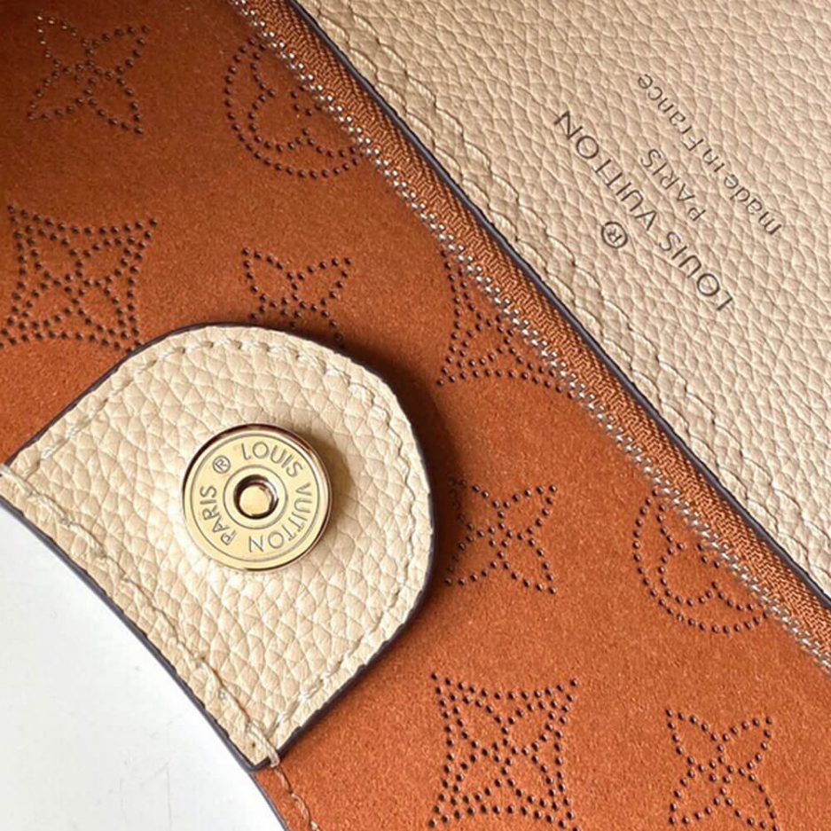 Louis Vuitton CARMEL - Image 7