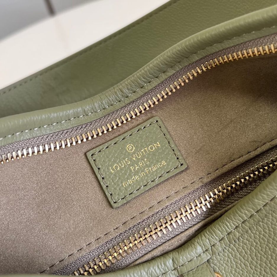 LV CarryAll PM - Image 7