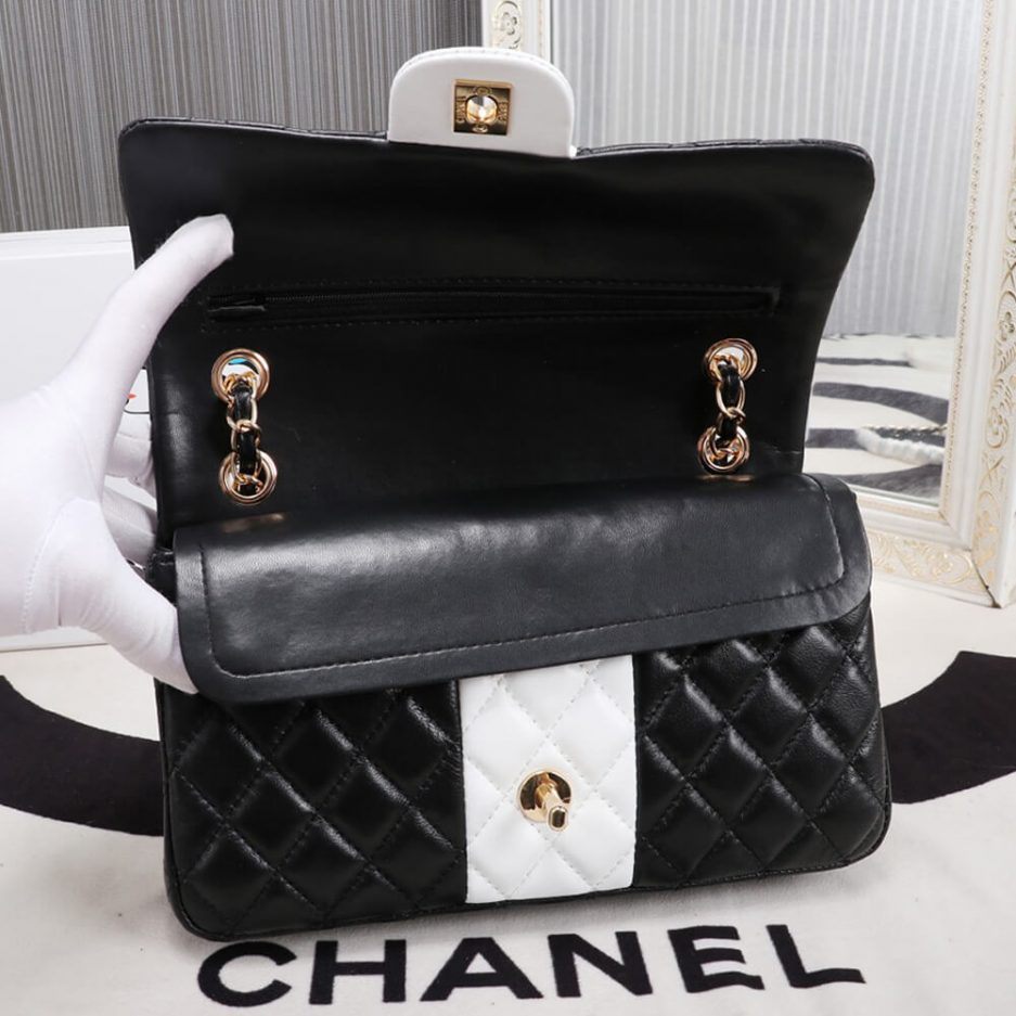 CHANEL CLASSIC HANDBAG - Image 7