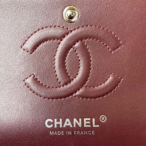SMALL CLASSIC HANDBAG - Image 7