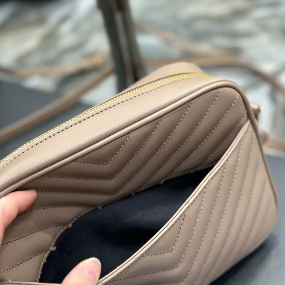 LOU CAMERA BAG IN QUILTED LEATHER - Image 8