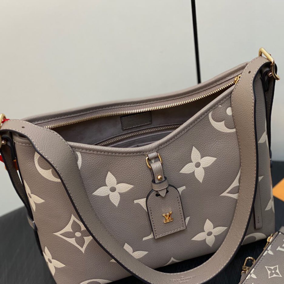 LV CarryAll PM - Image 8