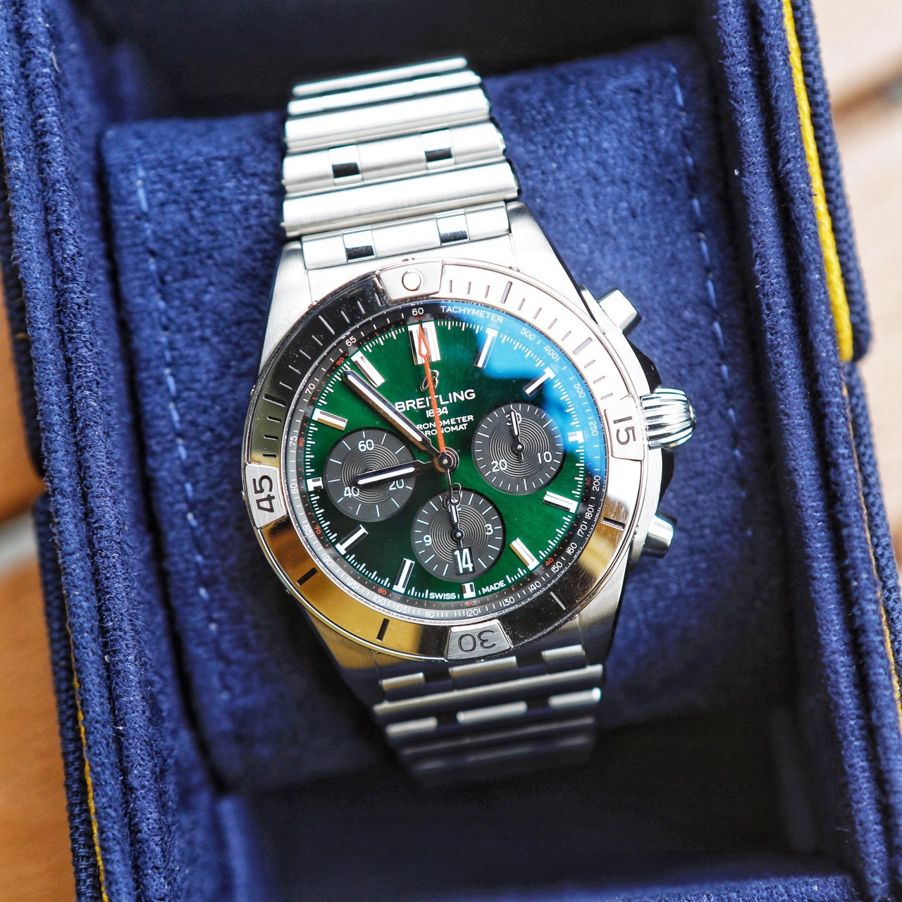 Breitling Quartz Chronograph Series AB0134101L1A1 CHRONOMAT B01 42(AAAAA version) - Image 4