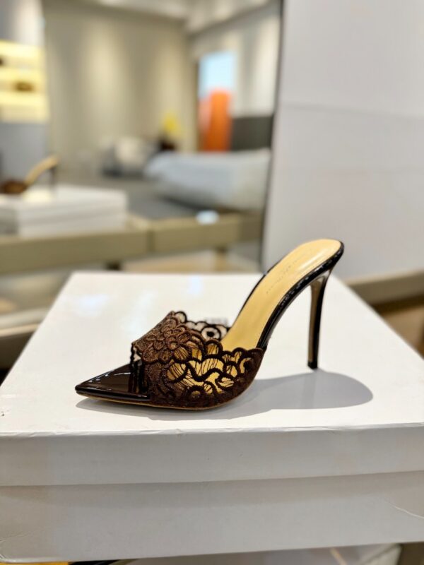 173702-Gianvito rossi women shoes - Image 8