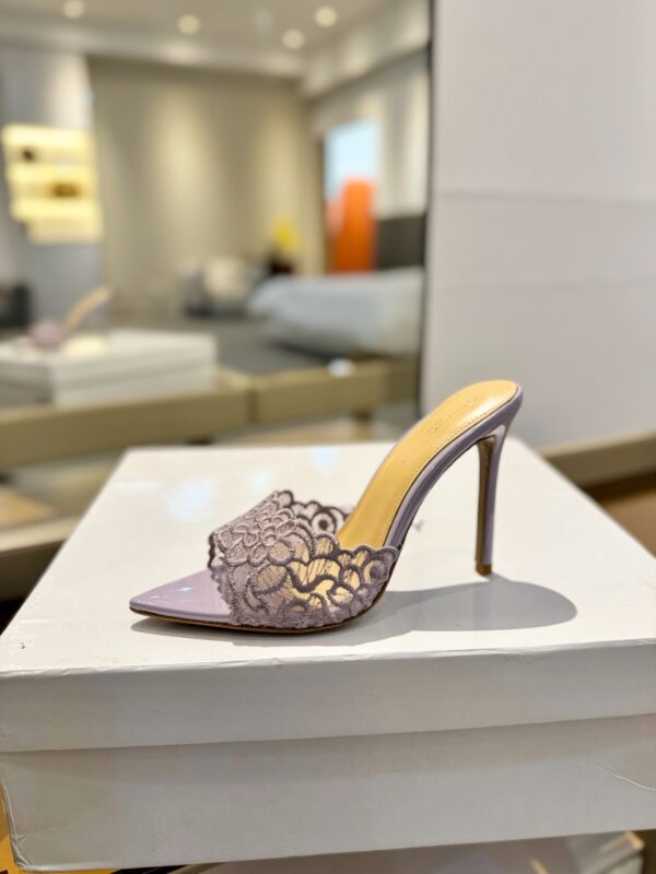 173702-Gianvito rossi women shoes - Image 9